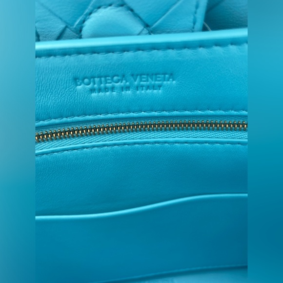 ❌❌SOLD!❌❌ BOTTEGA VENETA SMALL ANDIAMO LEATHER TOTE SHOULDER BAG AUTH! - Picture 14 of 16